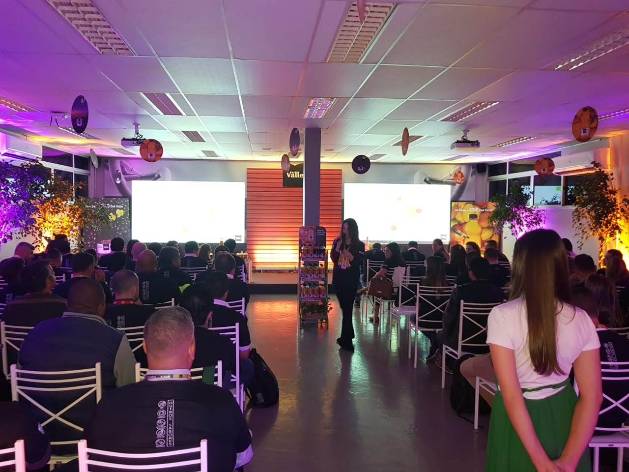 Iluminação Del Valle - Coca-Cola